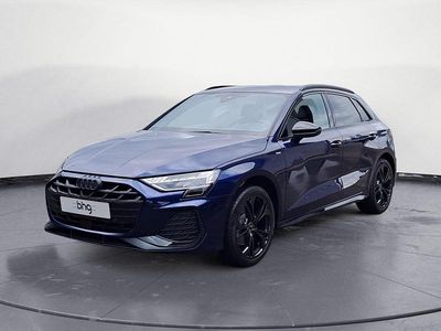 Blau Neu 2025 Audi A3 Sportback S-Line Kleinwagen | 45.888 € (Etwas zu teuer)