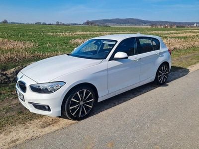 Gebraucht BMW 118 Sport Line 136 PS (100 kW) 2018 Weiß Kleinwagen