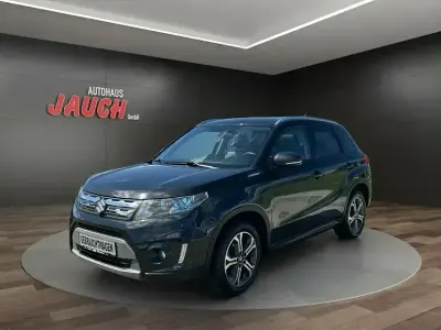 Gebraucht Suzuki Vitara Comfort+ 120 PS (88 kW) 2016 Schwarz SUV