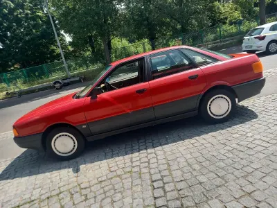 Gebraucht Audi 80 90 PS (66 kW) 1991 Rot Limousine