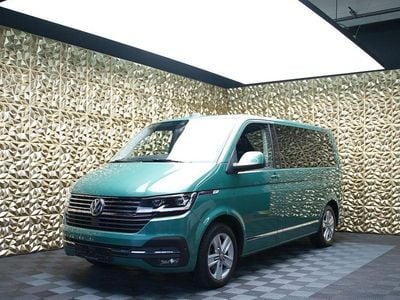 Gebraucht VW Multivan Generation Six 204 PS (150 kW) 2022 Bay leaf green Van