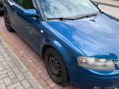 Gebraucht Audi A3 102 PS (75 kW) 2004 Blau Kleinwagen