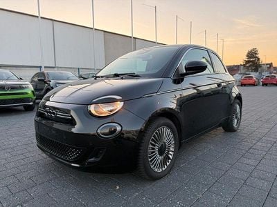 Gebraucht Fiat 500e Style 86 kW (118 PS) 2023 Schwarz Kleinwagen