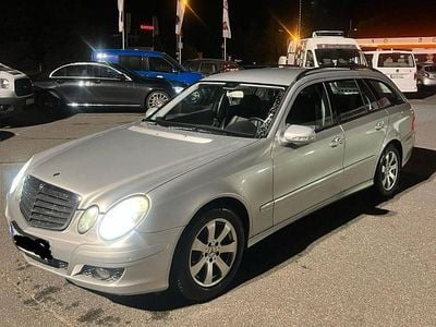 Mercedes E320