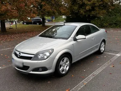 Gebraucht Opel Astra 140 PS (102 kW) 2006 Grau Cabrio