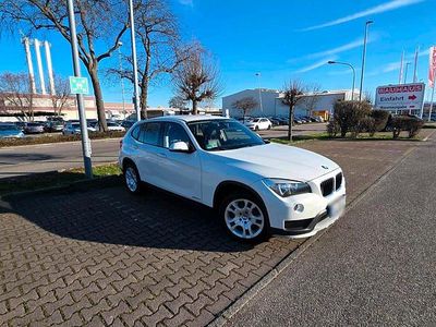 Gebraucht BMW X1 116 PS (85 kW) 2014 Weiß SUV