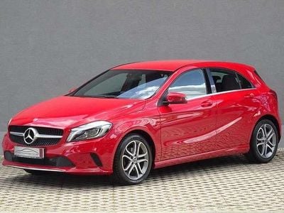 Rot Gebraucht 2017 Mercedes A200 Urban Limousine | 17.690 € (Fairer Preis)