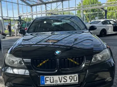 Brugt BMW 325 218 HK (160 kW) 2005 Sort Sedan