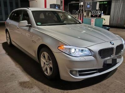 Usata BMW 525 Luxury Line 218 CV (160 kW) 2013 Grigio Station wagon
