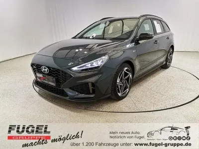 Neu Hyundai i30 N Line 140 PS (102 kW) 2025 Cypress green met. Kombi