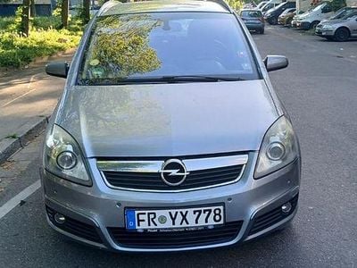 Second-hand Opel Zafira Basis 140 CP (102 kW) 2006 Monovolum