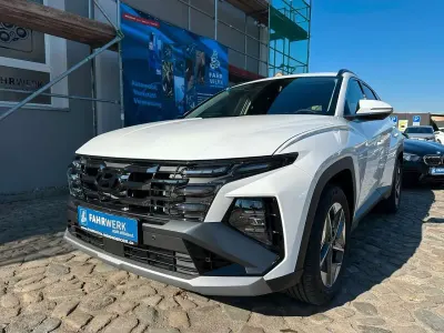 Nowe Hyundai Tucson GO! 160 KM (117 kW) 2025 Biały SUV