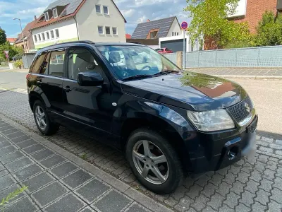 Gebraucht Suzuki Grand Vitara 140 PS (102 kW) 2006 Schwarz SUV