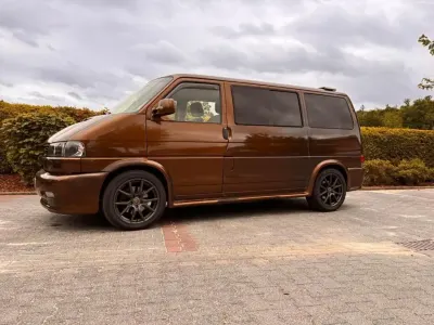 Używany VW T4 160 KM (117 kW) 2002 Brązowy Van