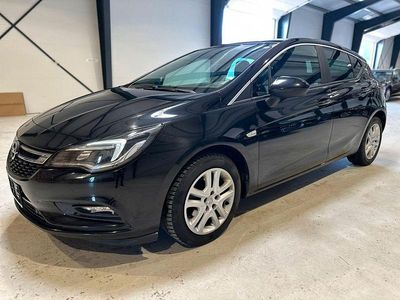 Gebraucht Opel Astra Edition 110 PS (80 kW) 2016 Schwarz Limousine