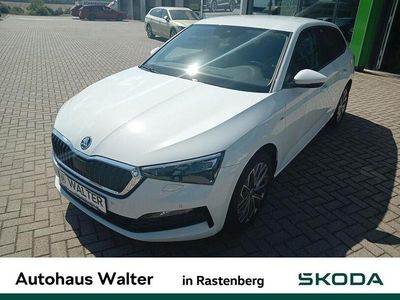 Gebraucht Skoda Scala Tour 110 PS (80 kW) 2023 Moonweiß perleffekt Kleinwagen