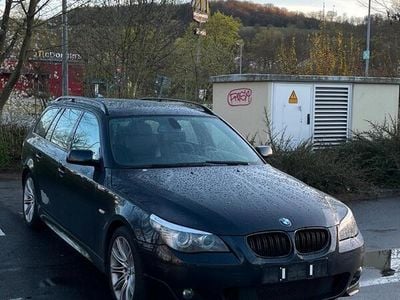 BMW 525