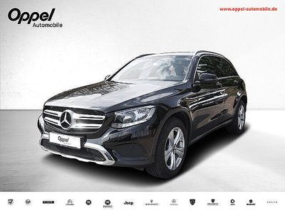 gebraucht Mercedes GLC220 d Exclusive 4Matic TEMPOMAT+SITZHZ.+NAVI