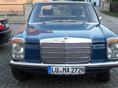 Gebraucht Mercedes W115 95 PS (69 kW) 1974 Blau Limousine