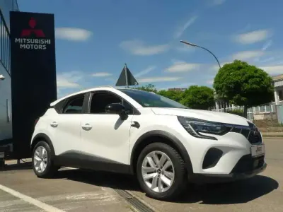 Gebraucht Mitsubishi ASX Plus 140 PS (102 kW) 2023 Himalayaweiß SUV