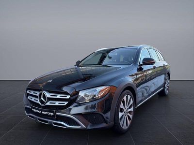 Schwarz Gebraucht 2019 Mercedes E400 Limousine | 21.400 € (Fairer Preis)