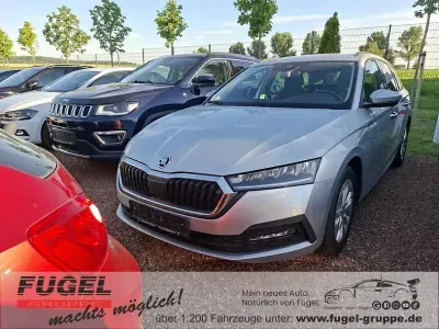 Gebraucht Skoda Octavia Ambition 150 PS (110 kW) 2022 Brilliantsilber metallic Kombi
