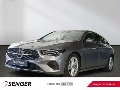 Gebraucht Mercedes CLA200 Shooting Brake Progressive 163 PS (119 kW) 2025 Lack mountaingrau Kombi