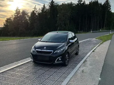 Gebraucht Peugeot 108 Collection 72 PS (52 kW) 2020 Schwarz Kleinwagen