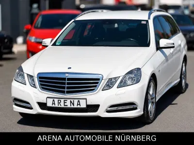 Gebraucht Mercedes E220 Avantgarde 170 PS (125 kW) 2011 Weiß Kombi