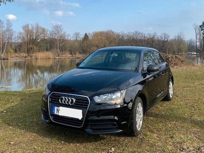 Używany Audi A1 Attraction 86 KM (63 kW) 2011 Hatchback