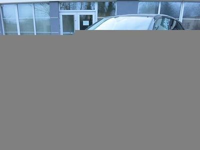 Gebraucht Audi Q8 S-Line 231 PS (169 kW) 2022 Mythosschwarz metallic SUV