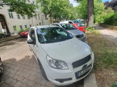 Gebraucht Chevrolet Captiva 30 PS (22 kW) 2010 Weiß SUV