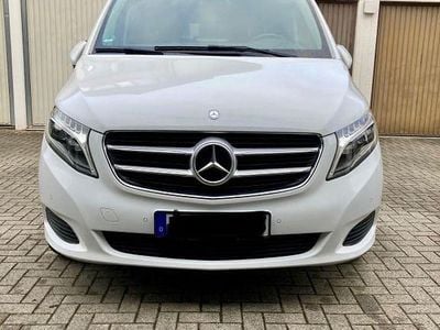 Gebraucht Mercedes V250 Edition 190 PS (139 kW) 2017 Weiß Van / Kleinbus