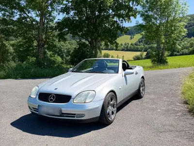 Gebraucht Mercedes SLK200 136 PS (100 kW) 1997 Silber Cabrio