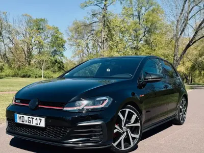 Gebraucht VW Golf VII GTI 230 PS (169 kW) 2017 Schwarz Limousine