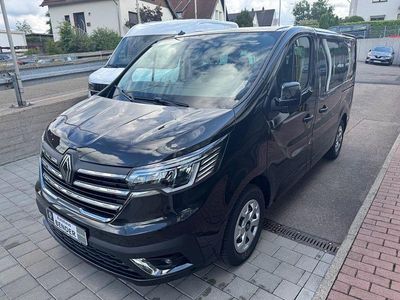 Neu Renault Trafic Evolution 150 PS (110 kW) 2025 Tenebro schwarz Van / Kleinbus