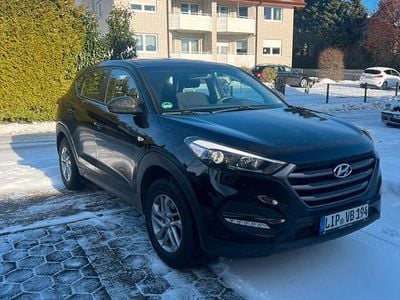 Schwarz Gebraucht 2018 Hyundai Tucson Pure SUV | 14.200 € (Fairer Preis)
