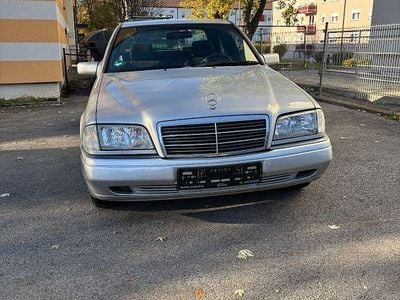 Mercedes C180