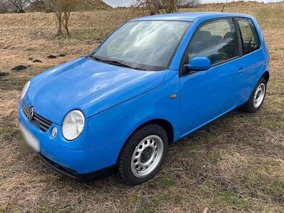 Second-hand VW Lupo 50 CP (36 kW) 1998 Albastru Hatchback