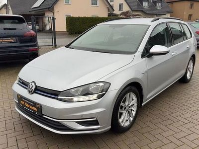 Gebraucht VW Golf VII Comfortline 131 PS (96 kW) 2020 Silber Kombi