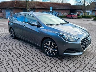 Usata Hyundai i40 116 CV (85 kW) 2016 Grigio Station wagon