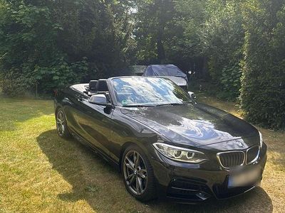BMW M235