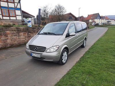 Gebraucht Mercedes Viano 150 PS (110 kW) 2009 Silber Van / Kleinbus