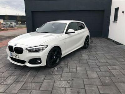 Gebraucht BMW 118 M Sport 150 PS (110 kW) 2015 Weiß Kleinwagen