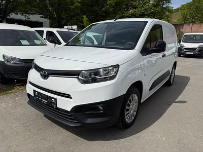 Second-hand Toyota Proace City City 102 CP (75 kW) 2022 Alb Monovolum
