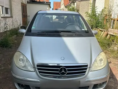 Gebraucht Mercedes A180 109 PS (80 kW) 2006 Silber Limousine