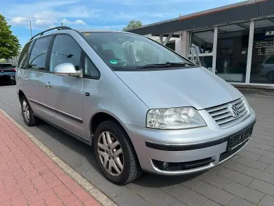 Gebraucht VW Sharan United 140 PS (102 kW) 2009 Silber Van / Kleinbus