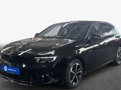 Gebraucht Opel Astra 131 PS (96 kW) 2025 Schwarz Kleinwagen