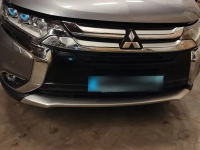 Gebraucht Mitsubishi Outlander Edition 150 PS (110 kW) 2018 Grau SUV