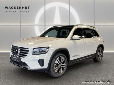 Mercedes GLB220